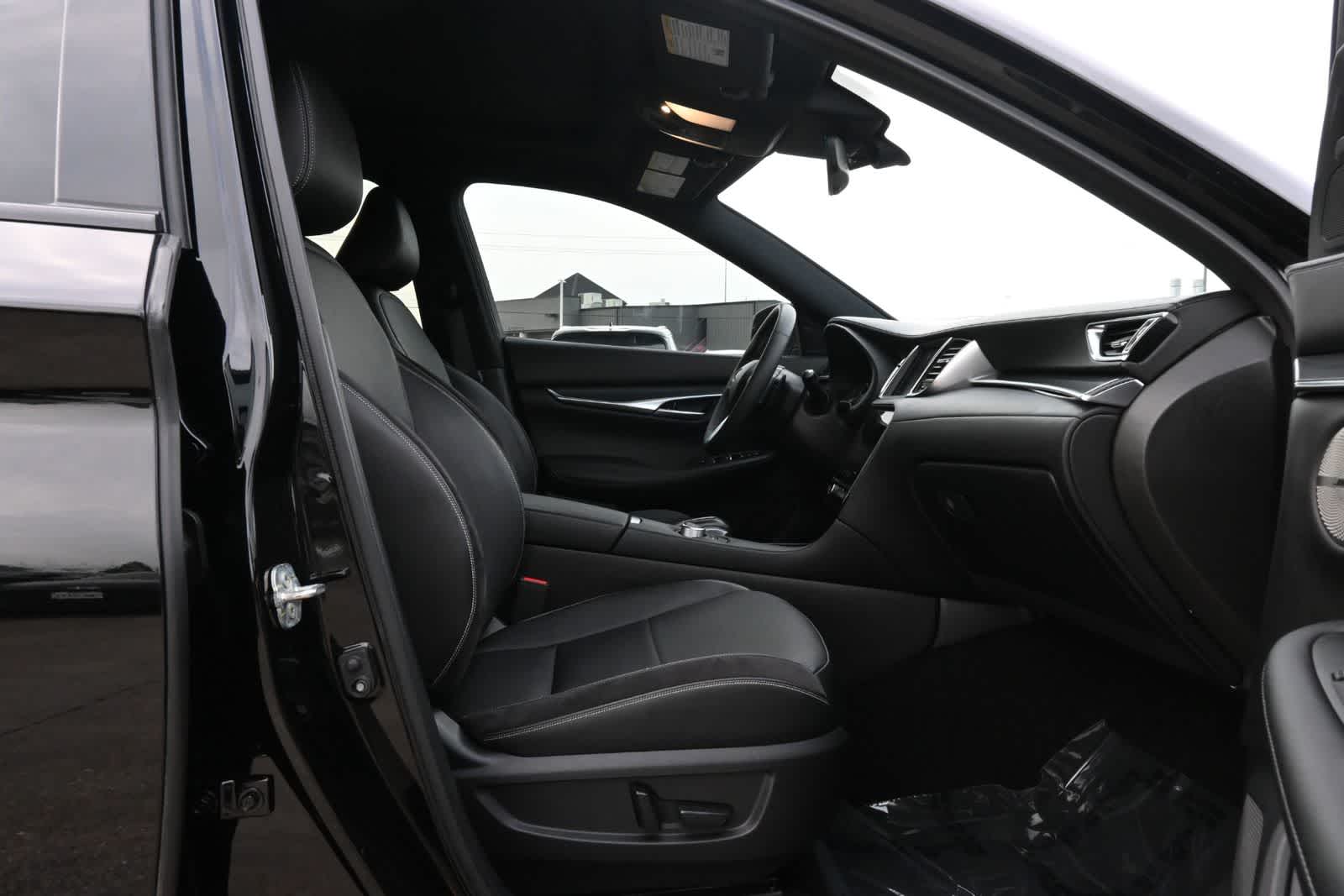 2023 INFINITI QX50 SPORT