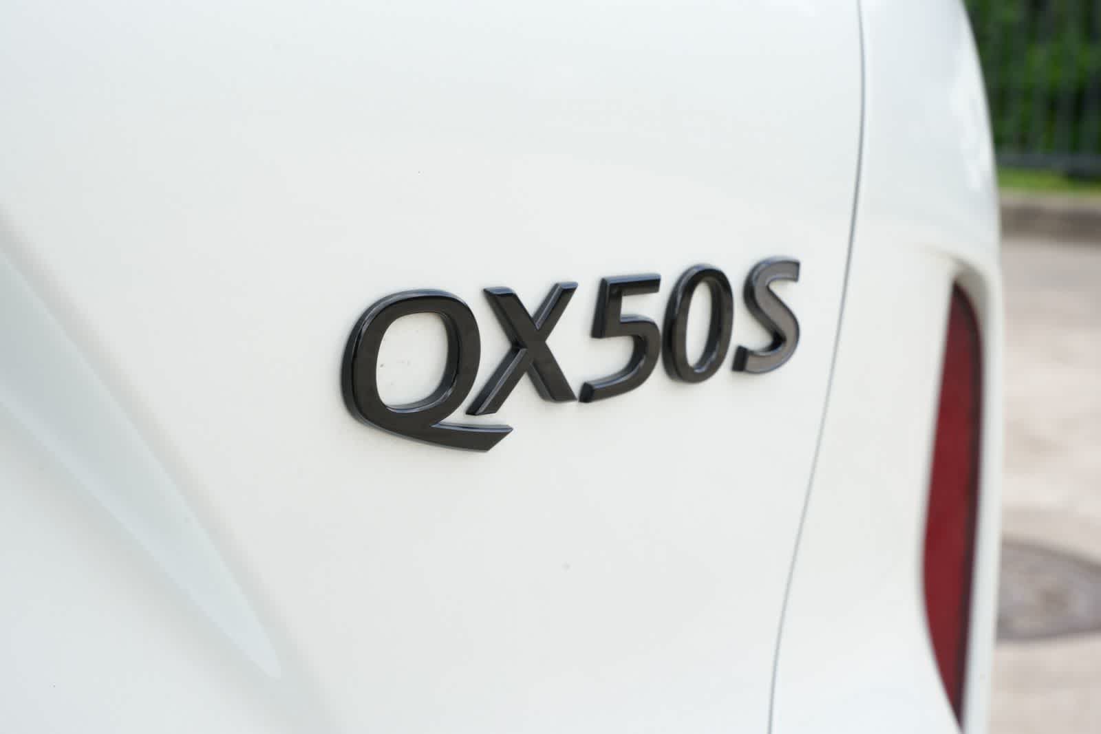2023 INFINITI QX50 SPORT