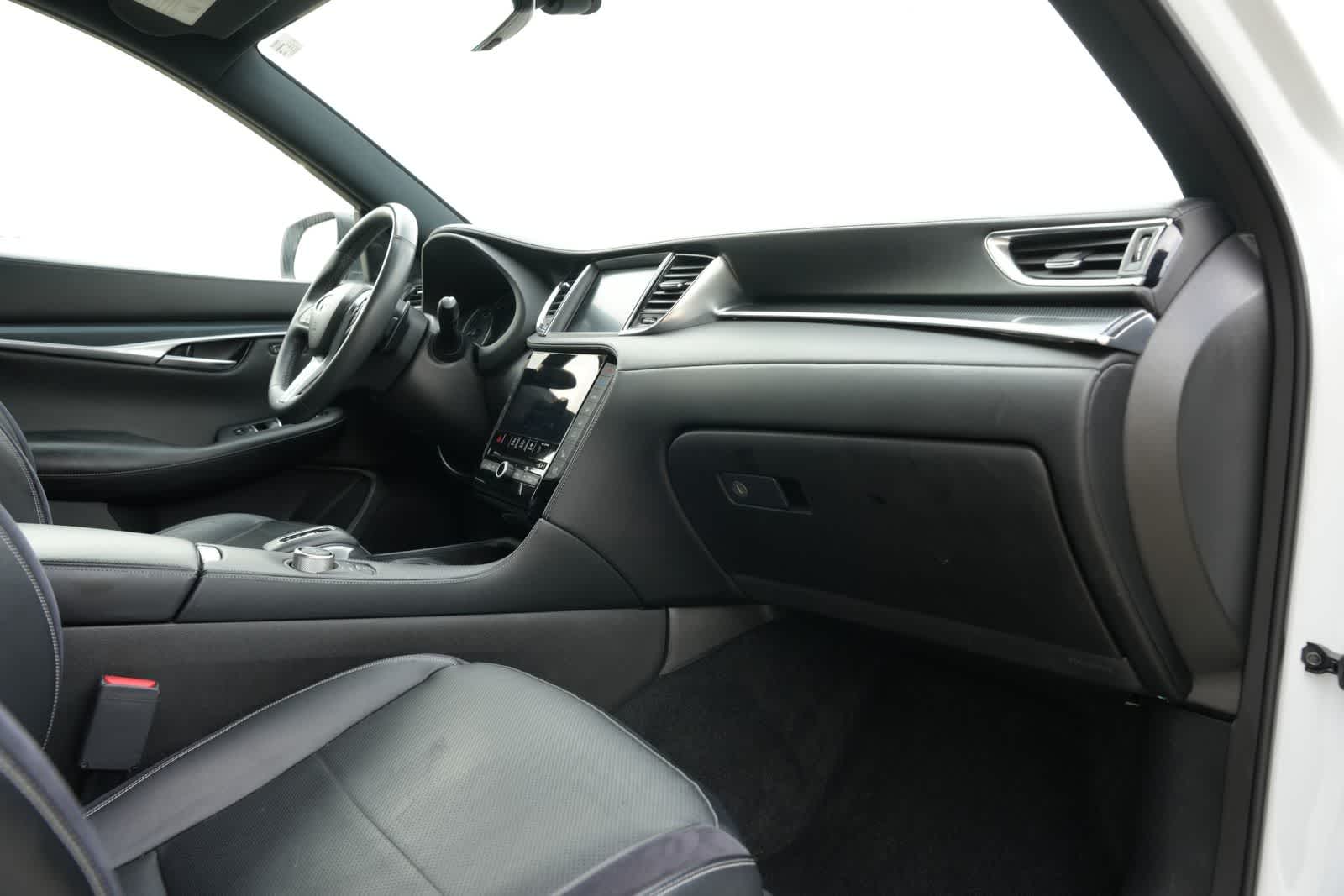 2023 INFINITI QX50 SPORT