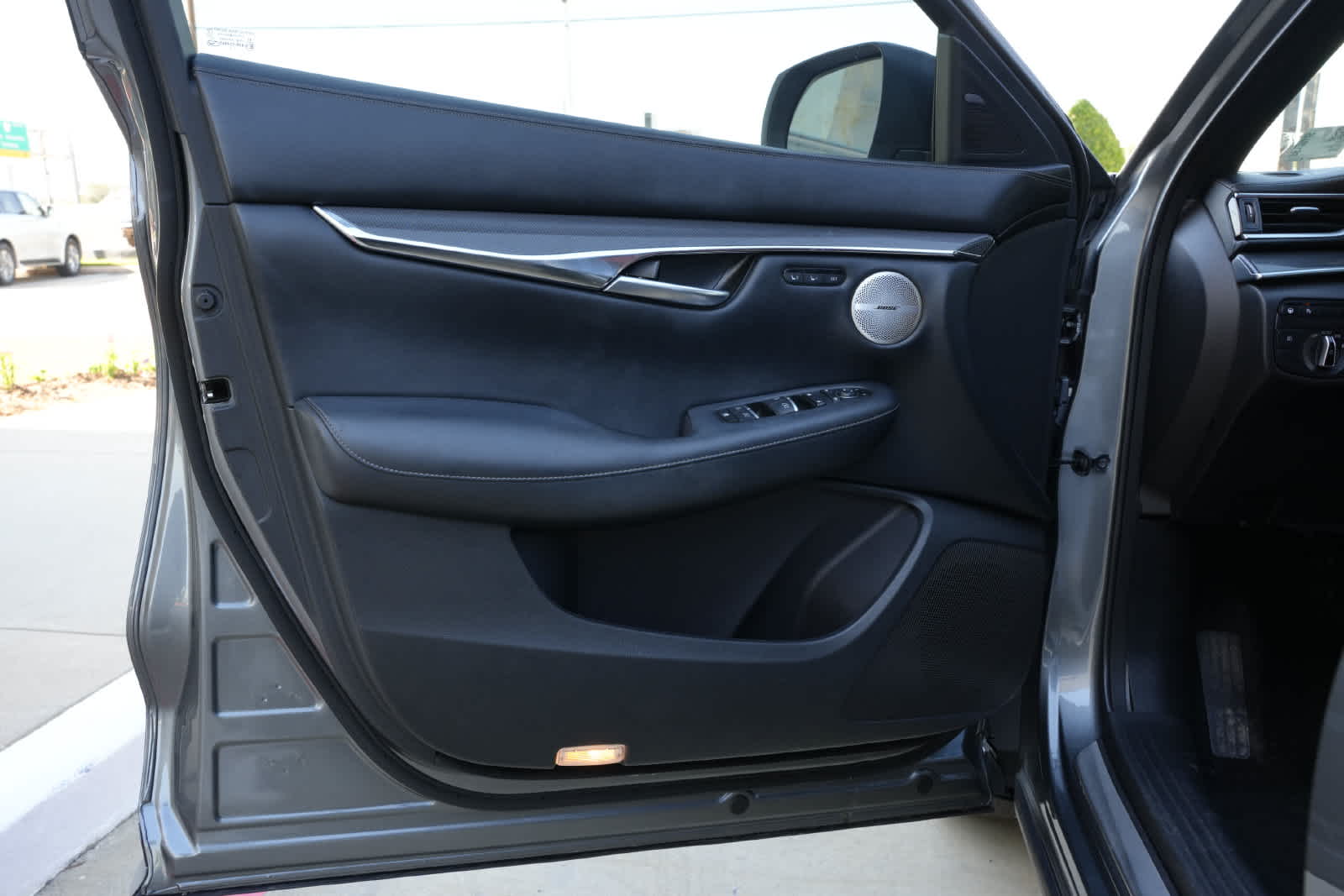 2023 INFINITI QX50 SPORT