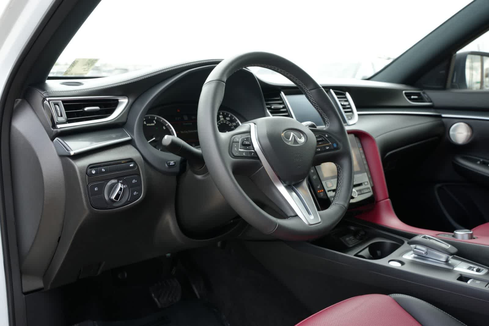 2025 INFINITI QX50 SPORT