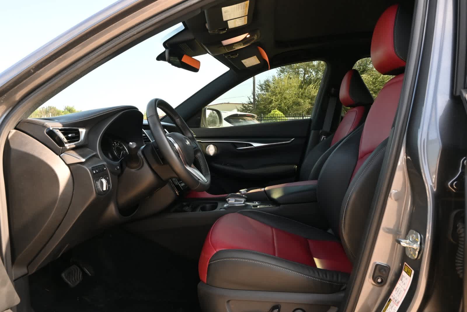 2025 INFINITI QX50 SPORT