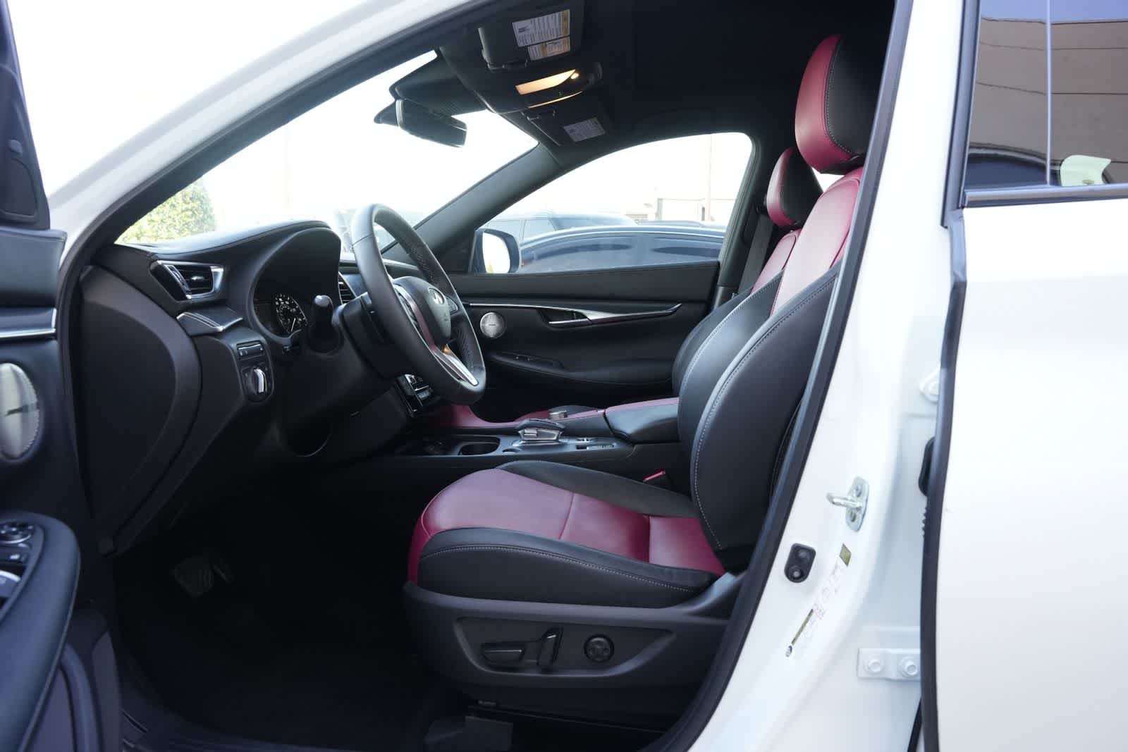 2025 INFINITI QX50 SPORT