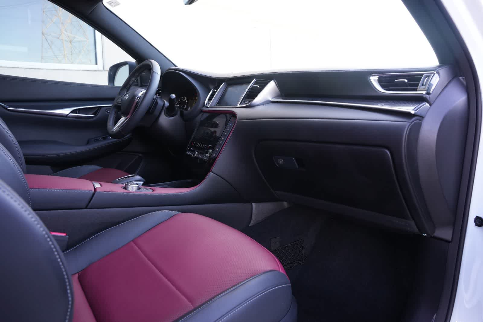 2025 INFINITI QX50 SPORT