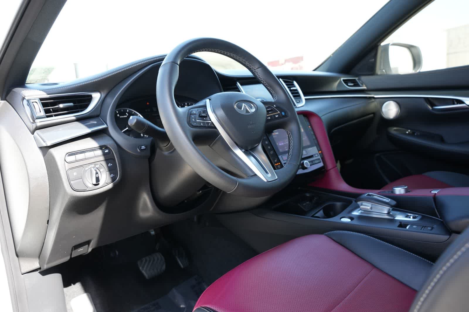 2025 INFINITI QX50 SPORT