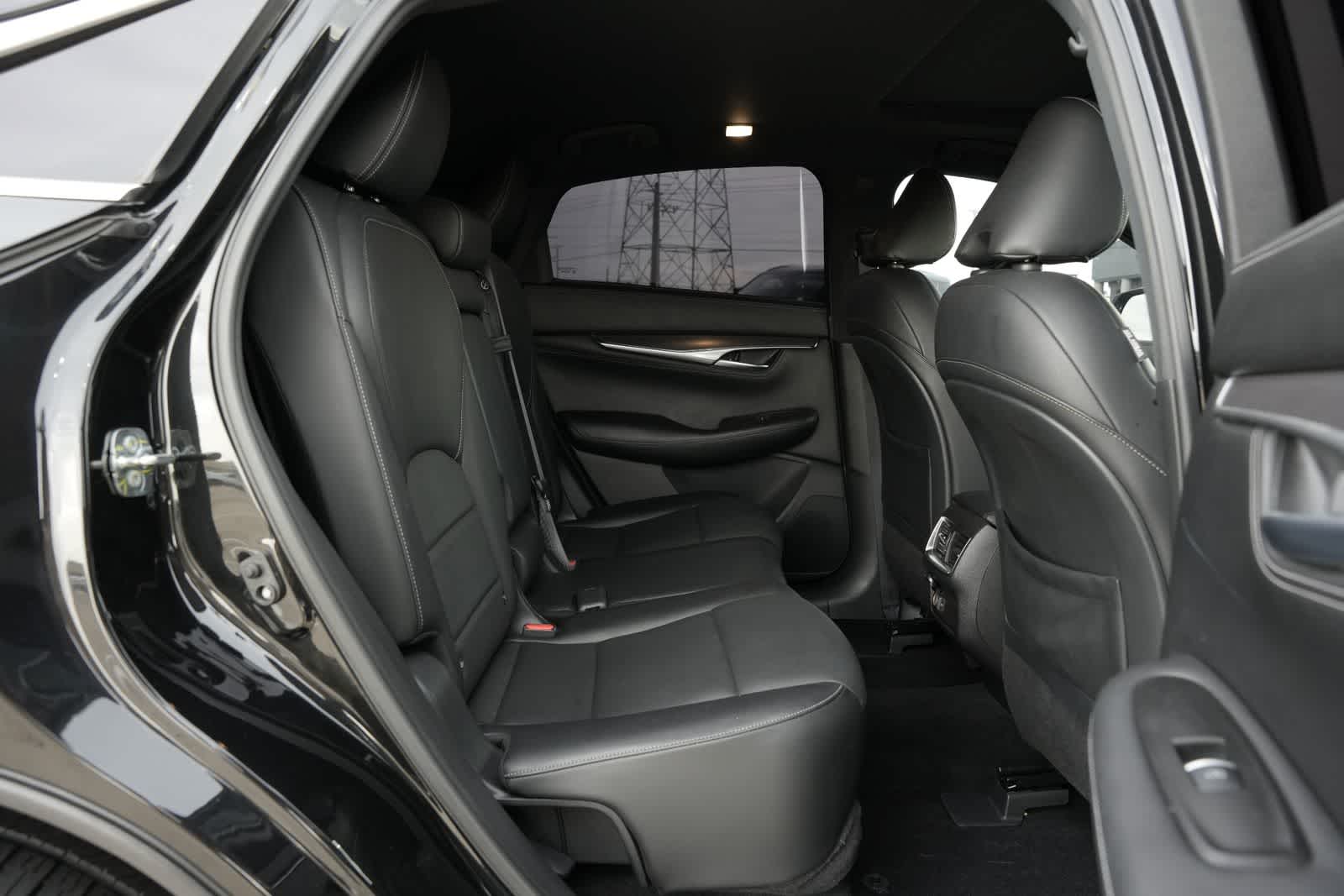 2022 INFINITI QX55 LUXE