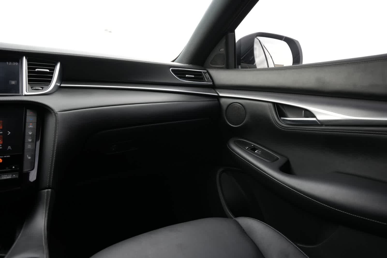 2022 INFINITI QX55 LUXE