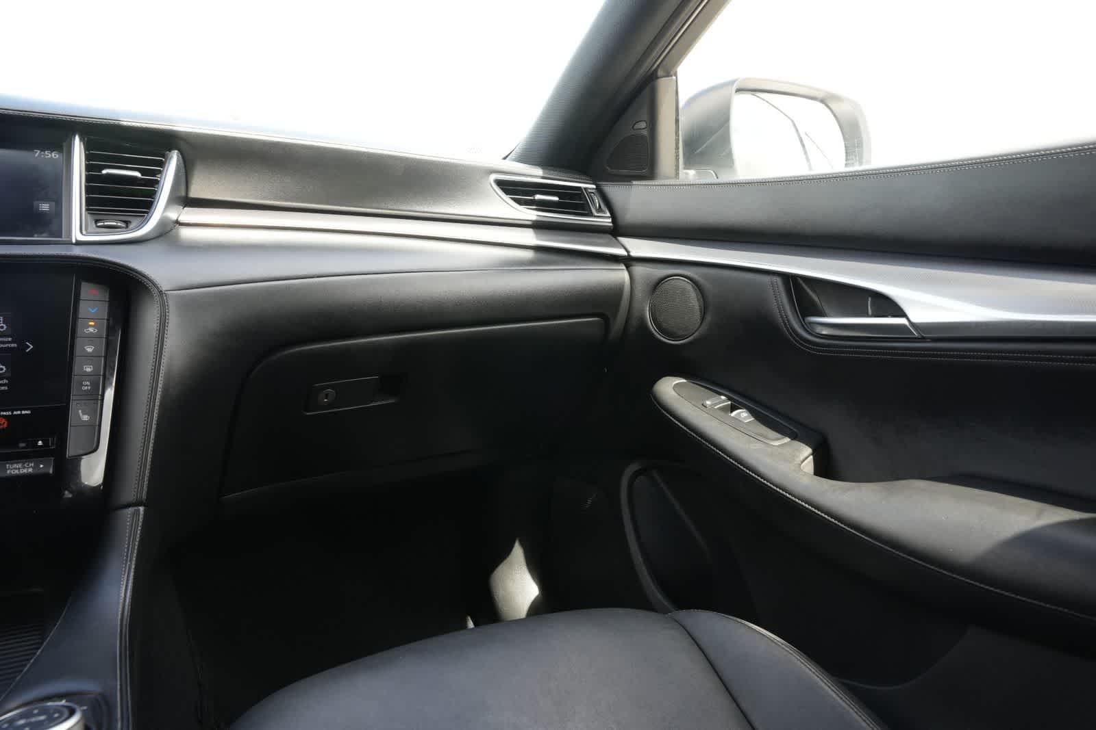 2022 INFINITI QX55 LUXE