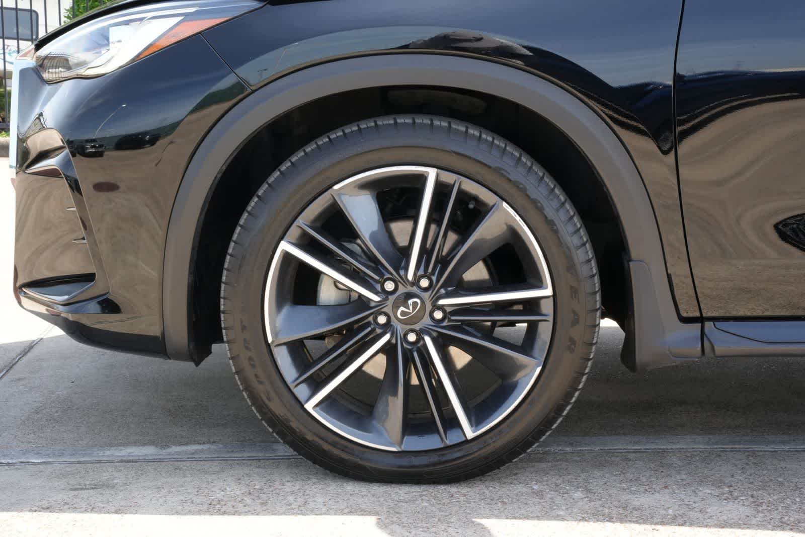 2023 INFINITI QX55 LUXE