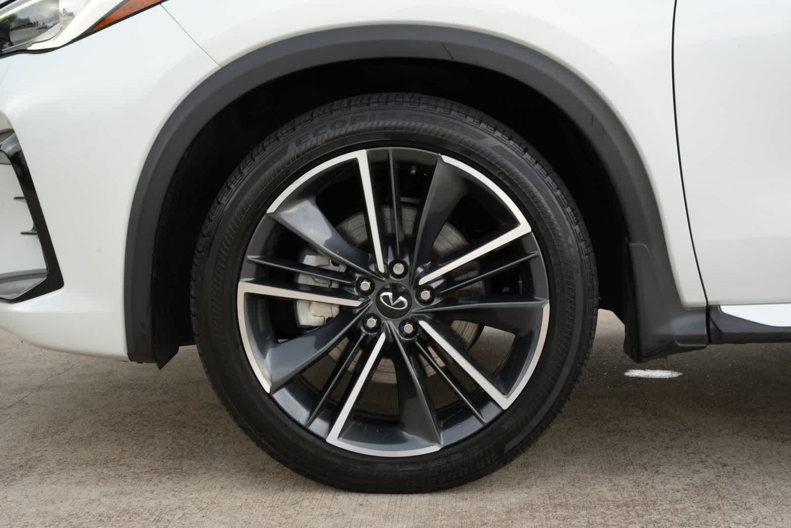 2023 INFINITI QX55 LUXE