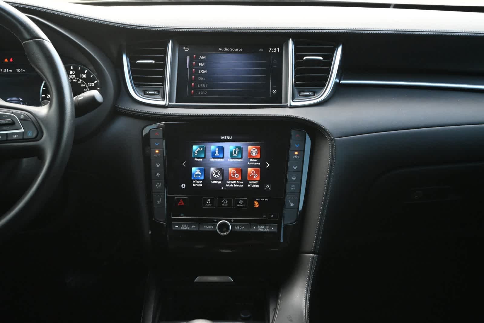 2023 INFINITI QX55 LUXE