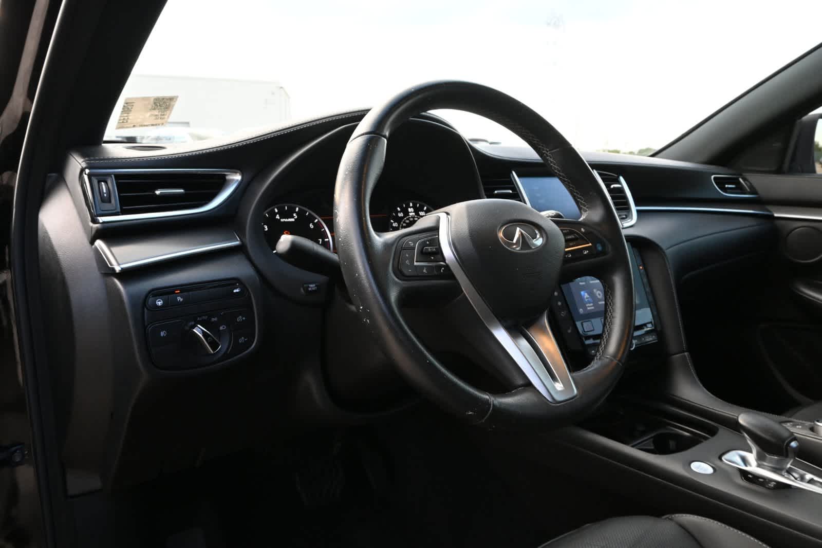 2023 INFINITI QX55 LUXE