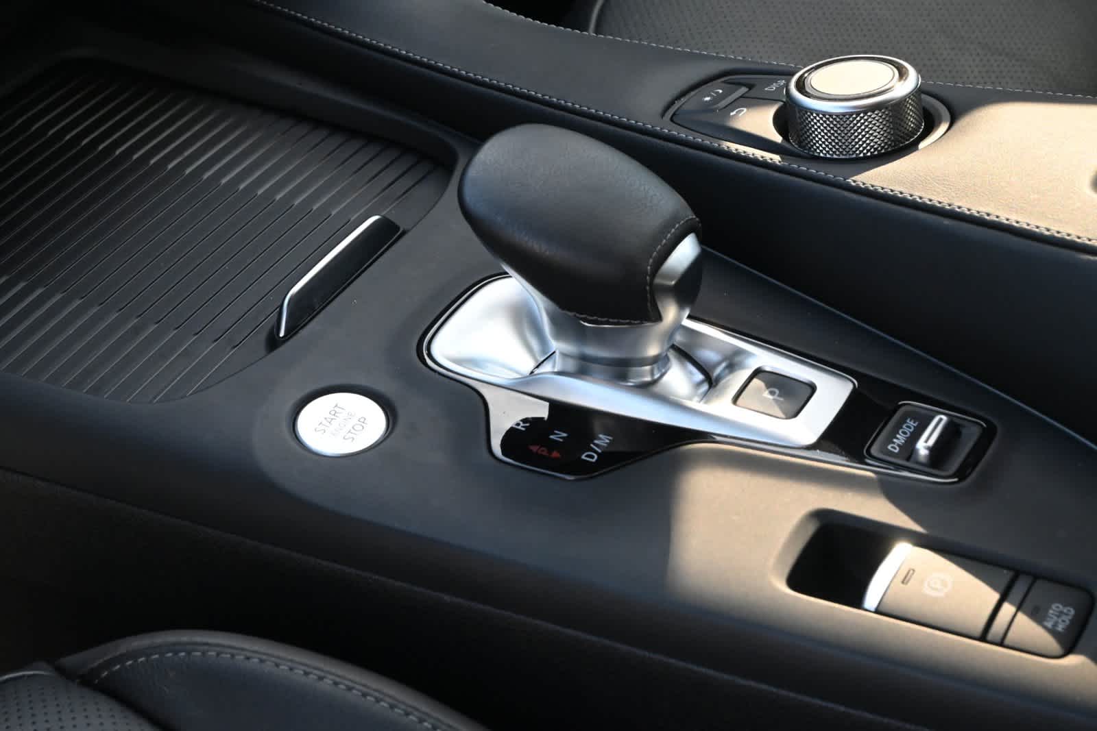 2023 INFINITI QX55 LUXE