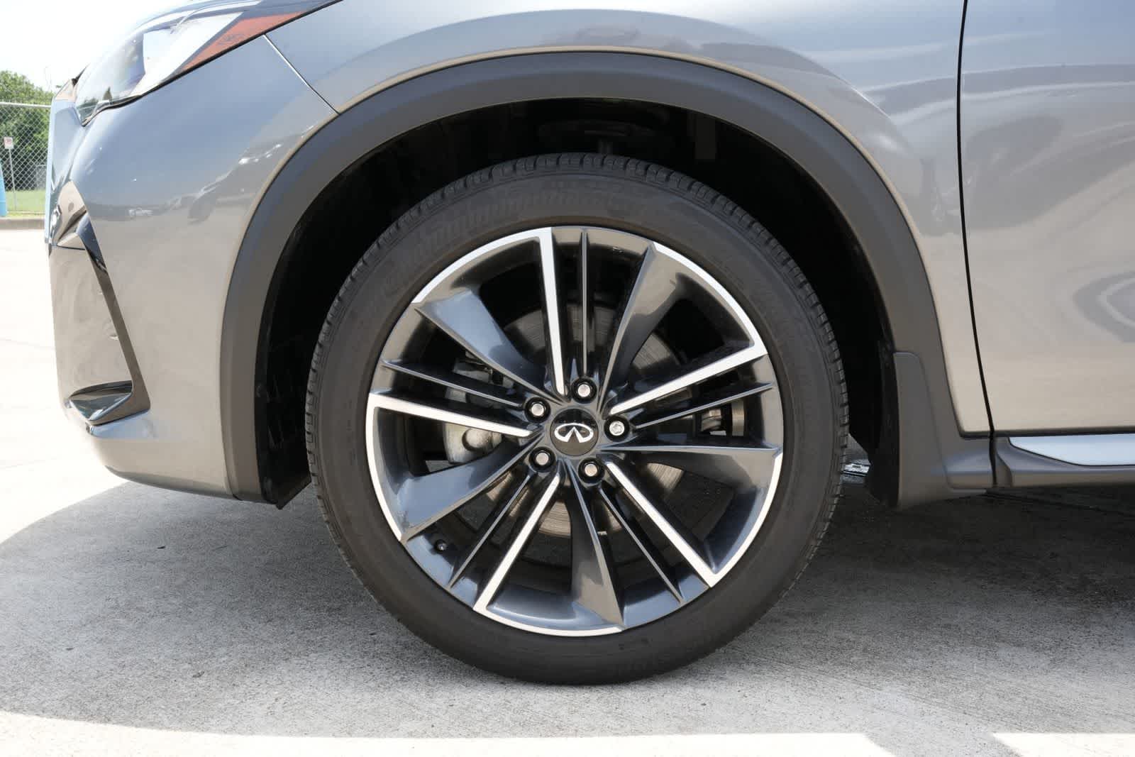 2025 INFINITI QX55 LUXE