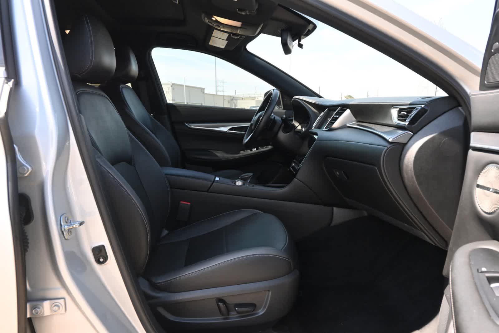 2022 INFINITI QX55 ESSENTIAL