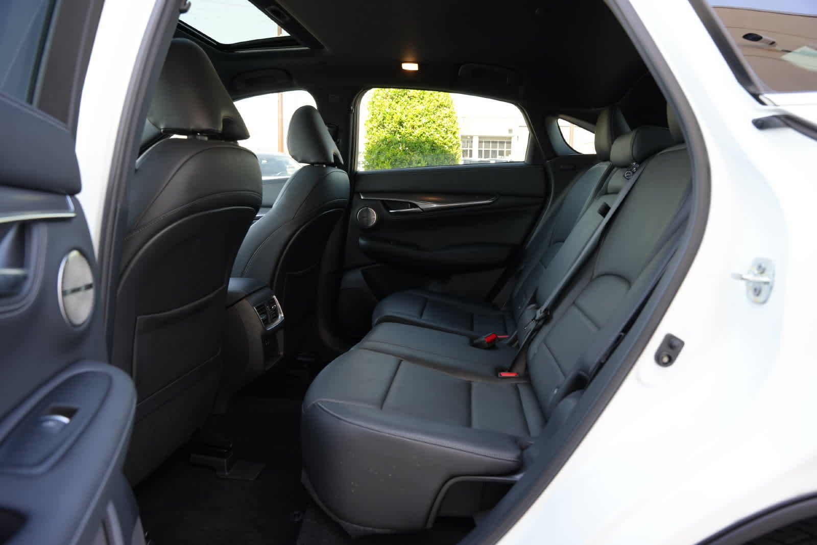 2023 INFINITI QX55 ESSENTIAL
