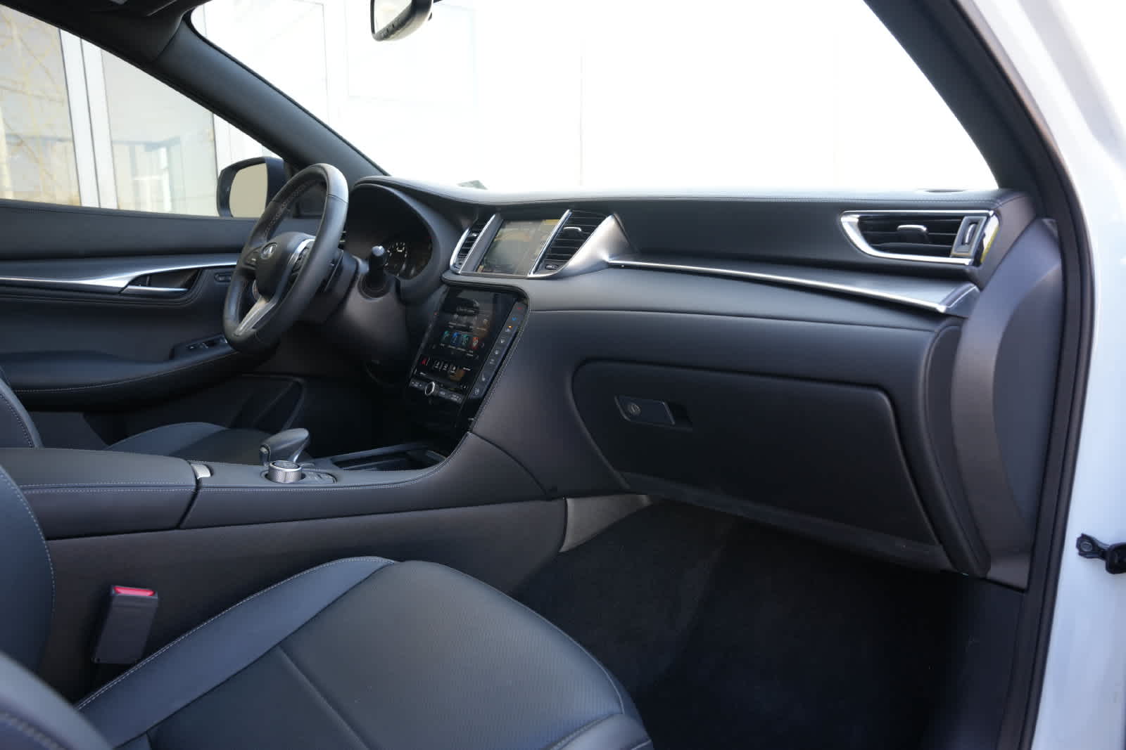 2023 INFINITI QX55 ESSENTIAL
