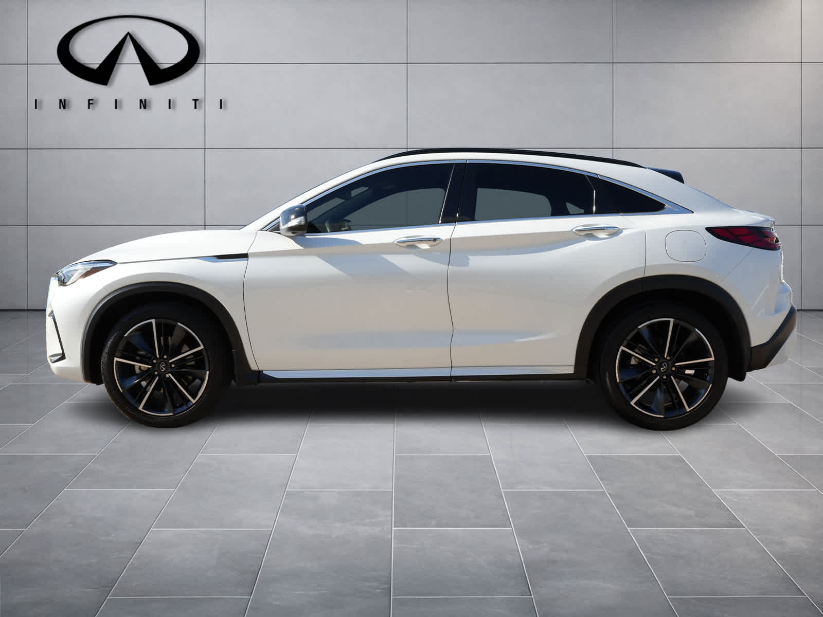 2023 INFINITI QX55 ESSENTIAL
