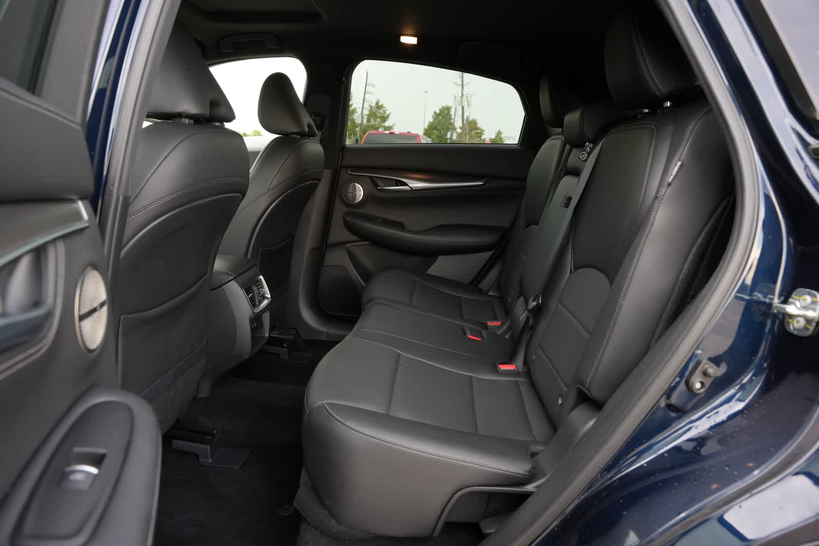 2023 INFINITI QX55 ESSENTIAL