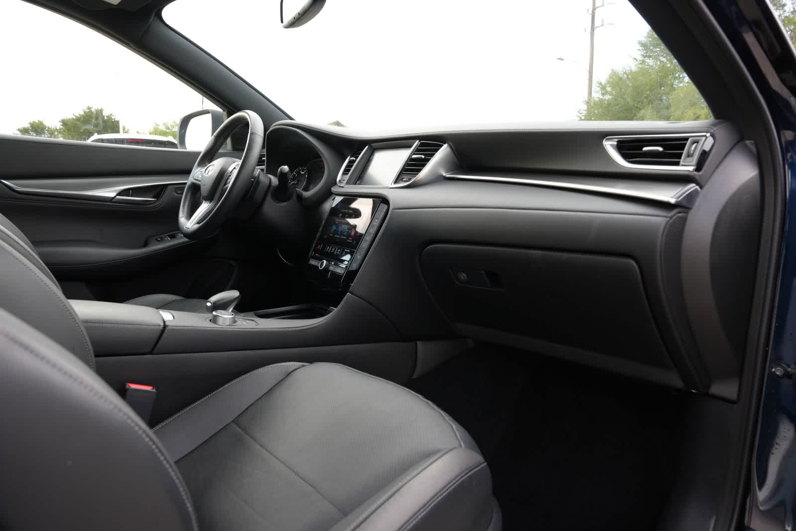 2023 INFINITI QX55 ESSENTIAL
