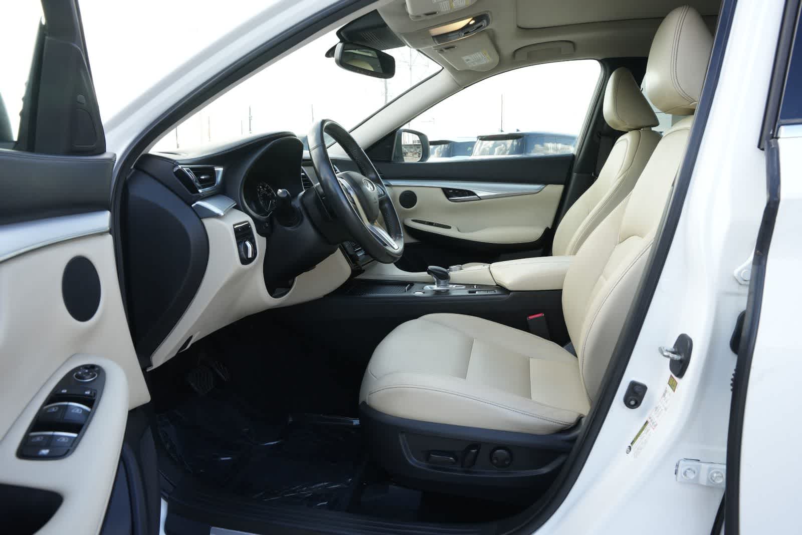 2020 INFINITI QX50 LUXE