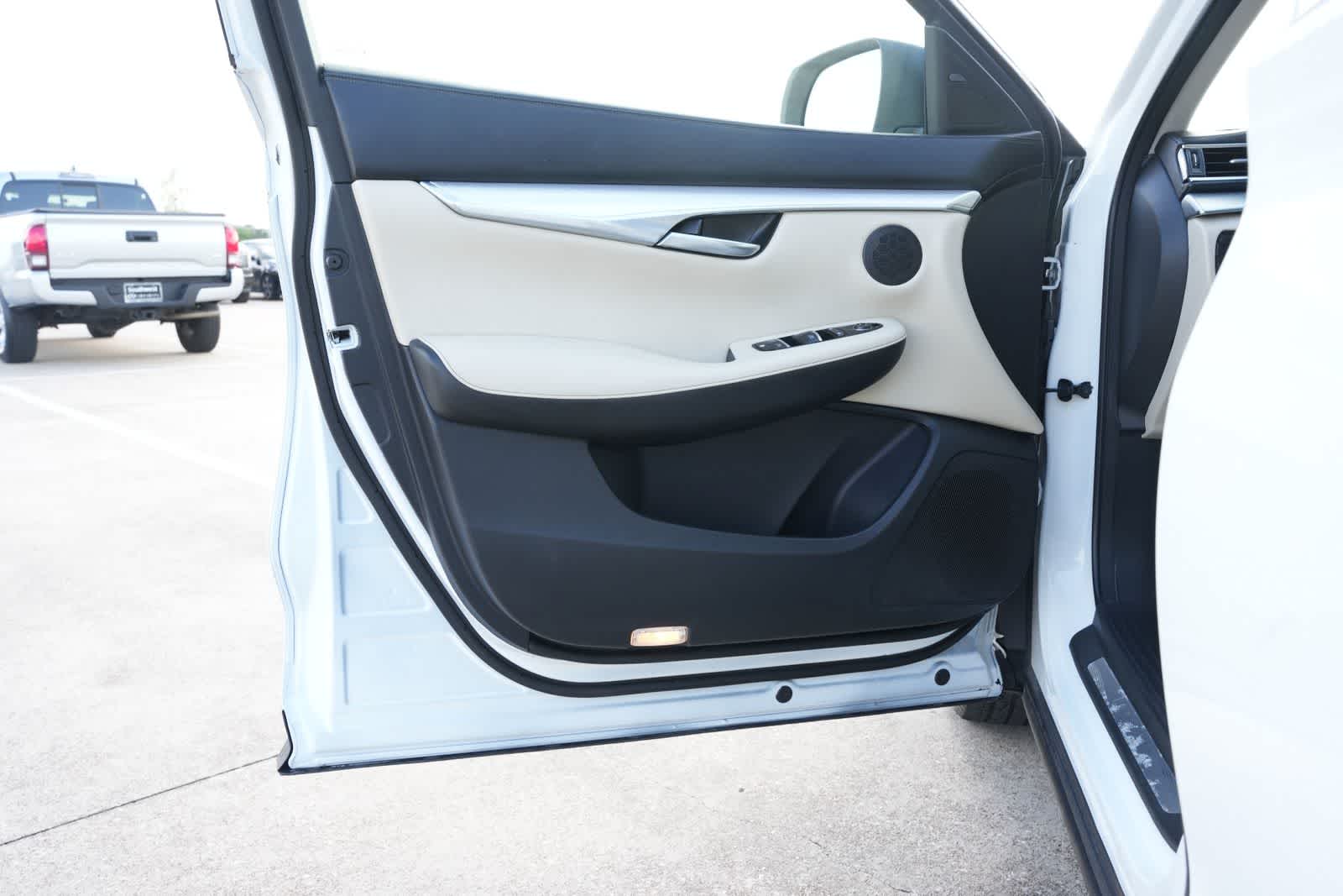 2020 INFINITI QX50 LUXE