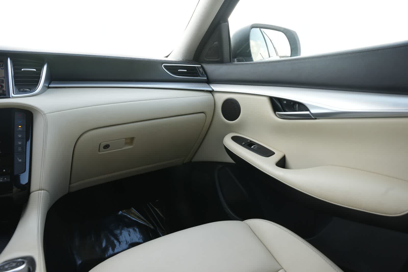 2020 INFINITI QX50 LUXE