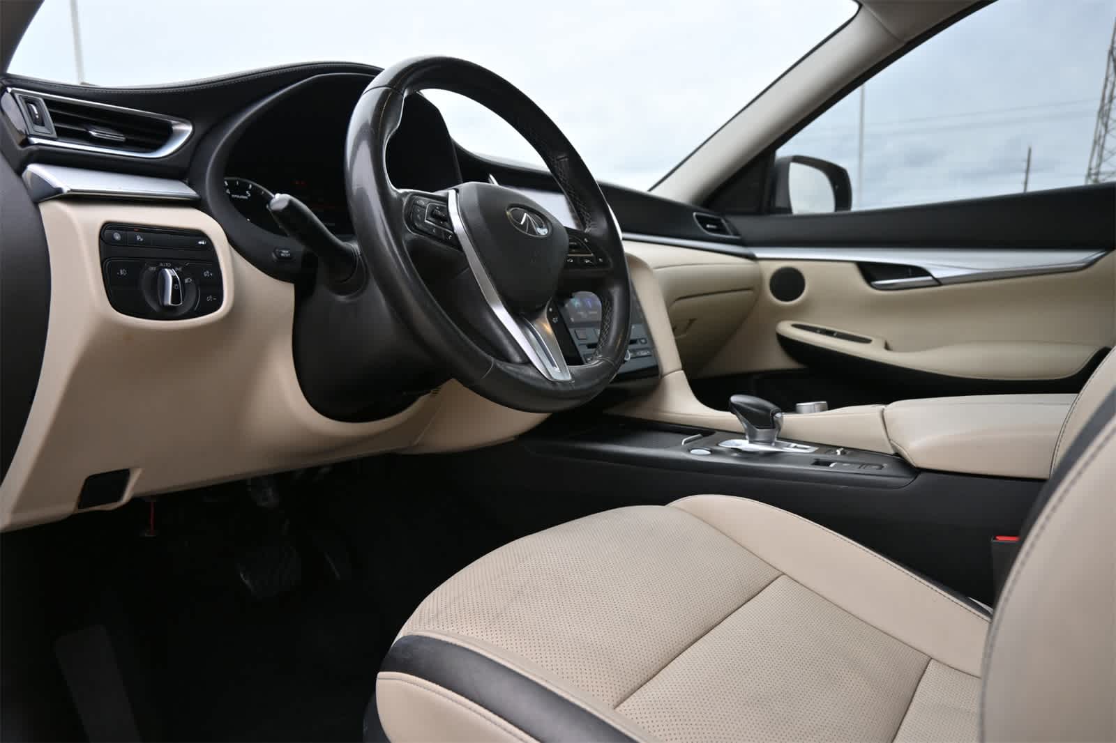 2019 INFINITI QX50 ESSENTIAL