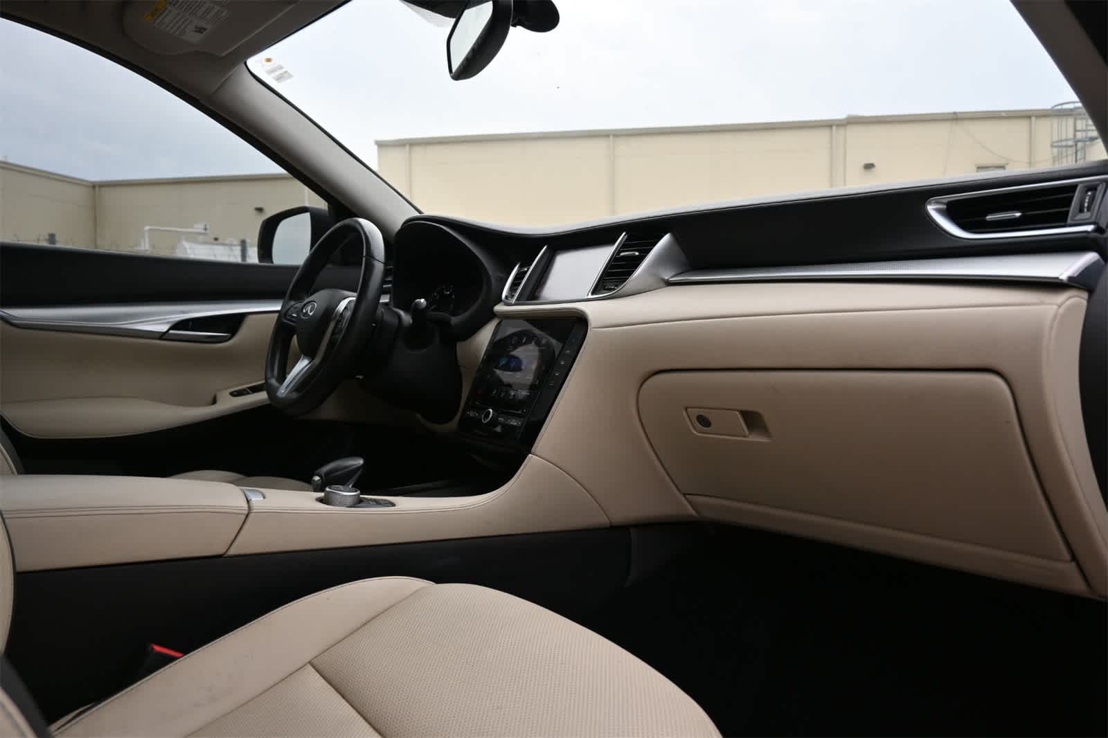 2019 INFINITI QX50 ESSENTIAL