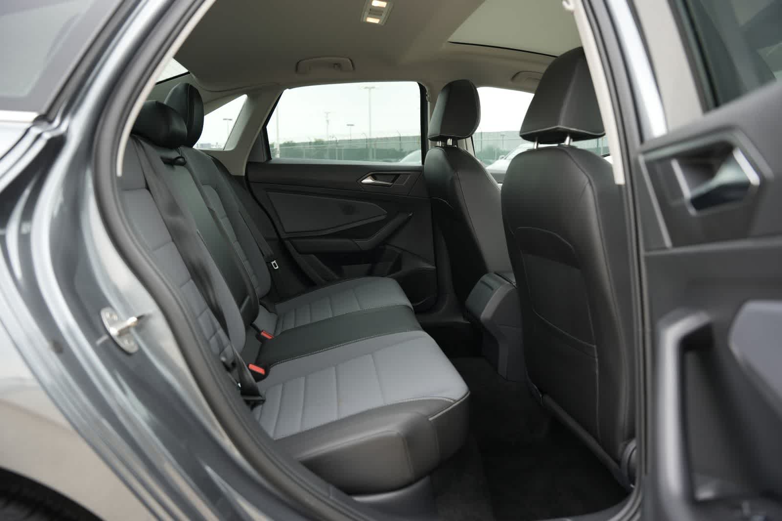 2025 Volkswagen Jetta SE