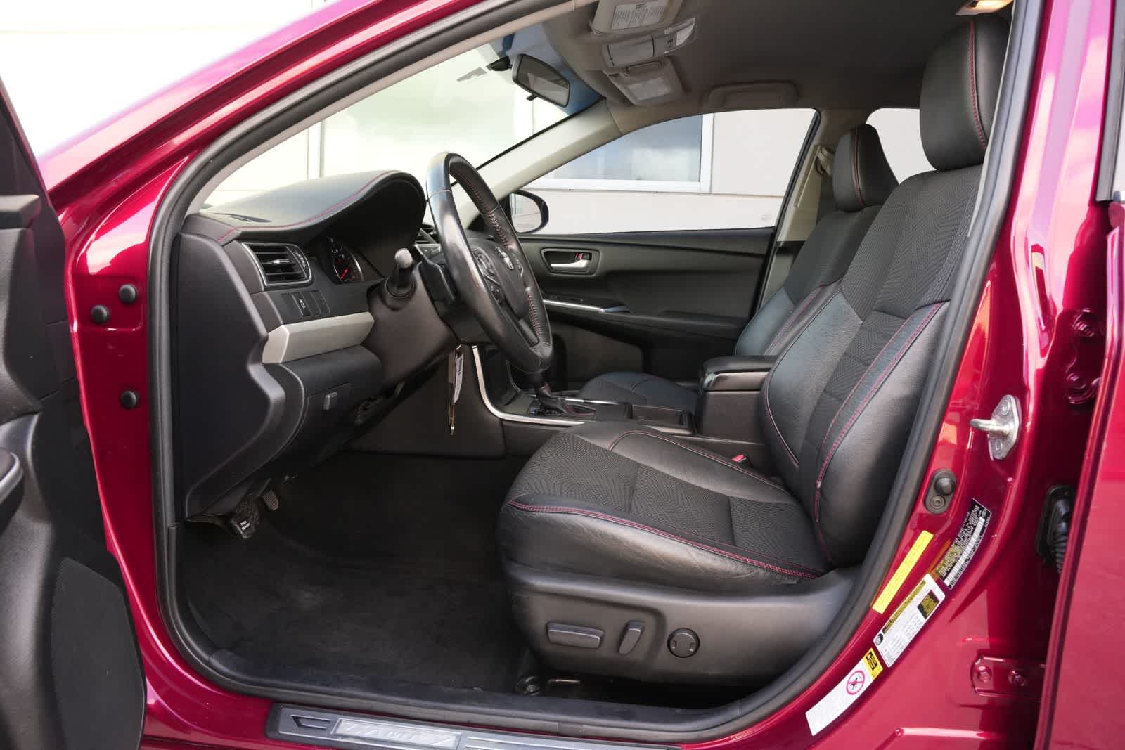 2016 Toyota Camry SE