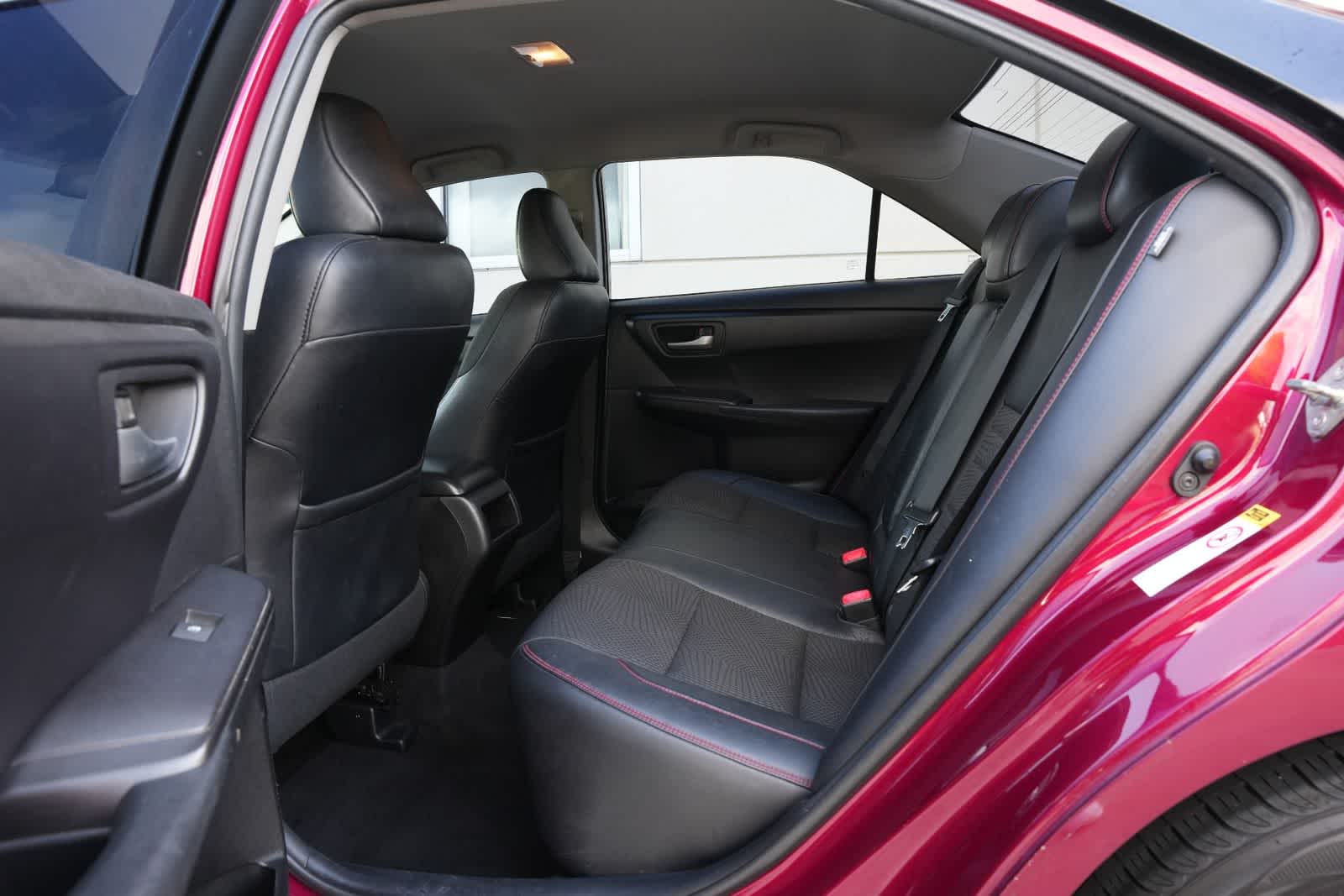 2016 Toyota Camry SE