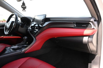 2021 Toyota Camry Hybrid XSE