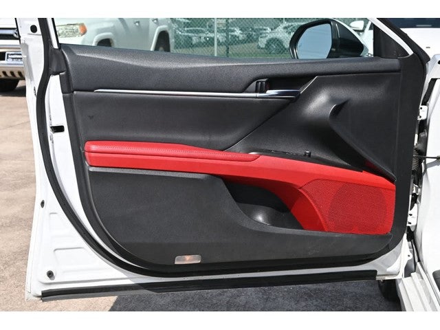 2021 Toyota Camry Hybrid XSE