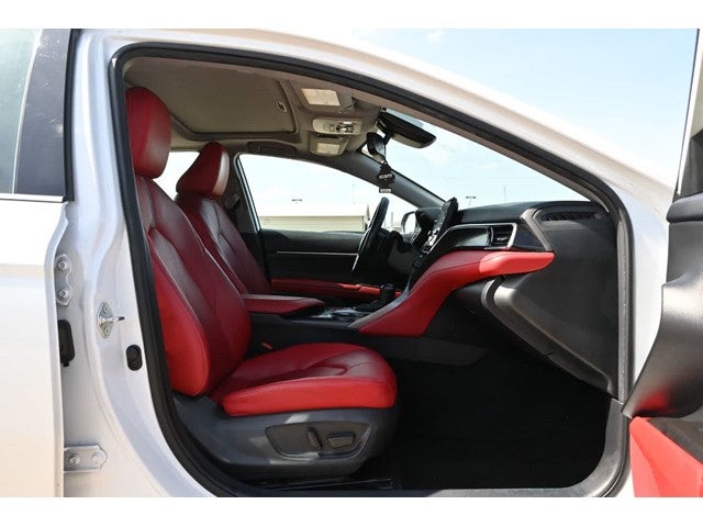 2021 Toyota Camry Hybrid XSE