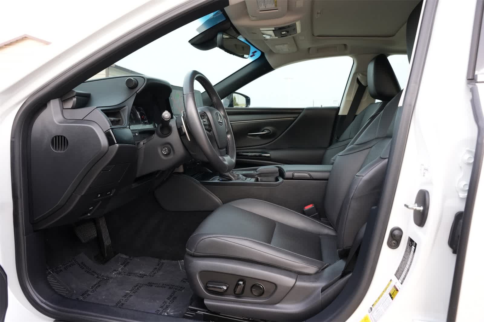 2022 Lexus ES ES 300h