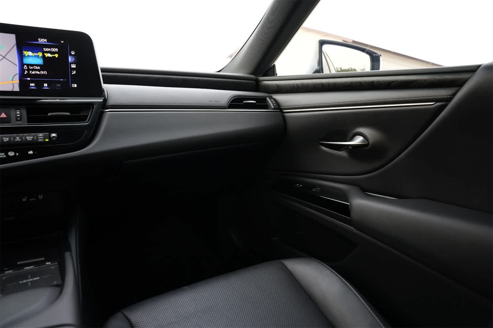 2022 Lexus ES ES 300h