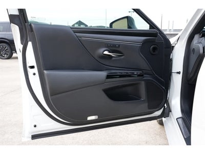 2022 Lexus ES ES 300h