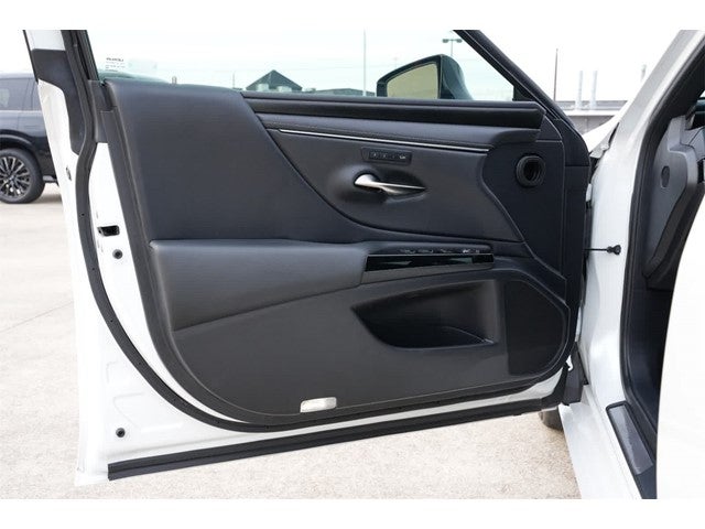 2022 Lexus ES ES 300h