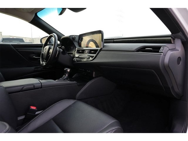 2022 Lexus ES ES 300h