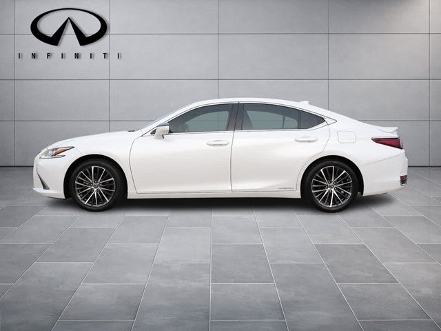 2022 Lexus ES ES 300h