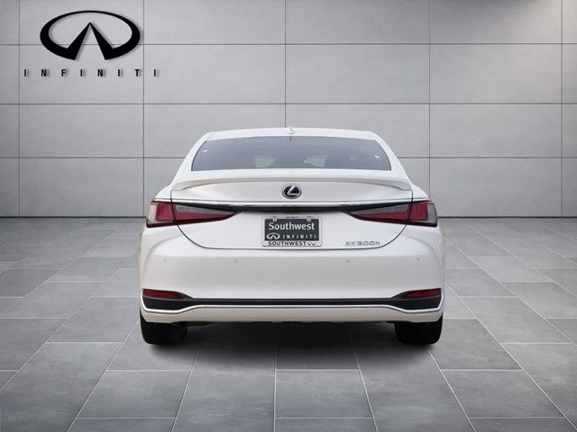 2022 Lexus ES ES 300h