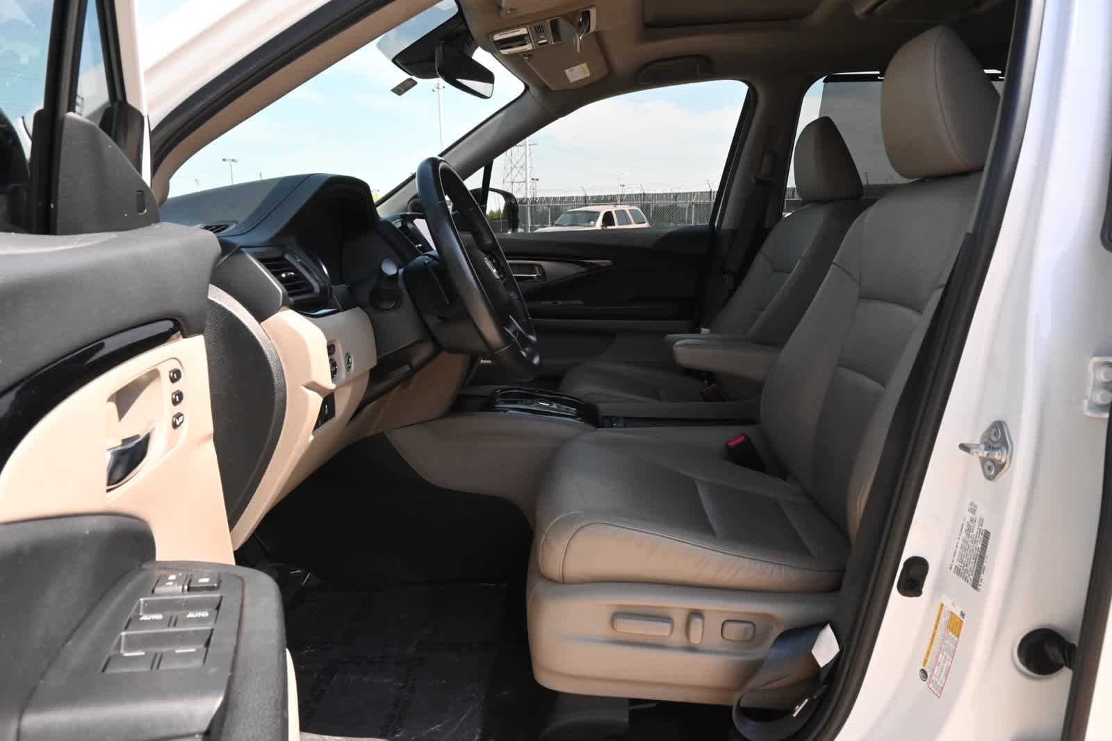 2021 Honda Pilot Touring 8-Passenger