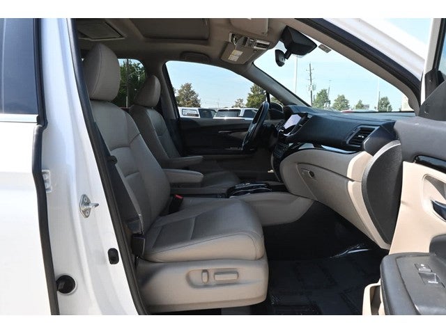 2021 Honda Pilot Touring 8-Passenger