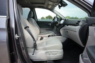 2020 Honda Pilot Touring 8-Passenger