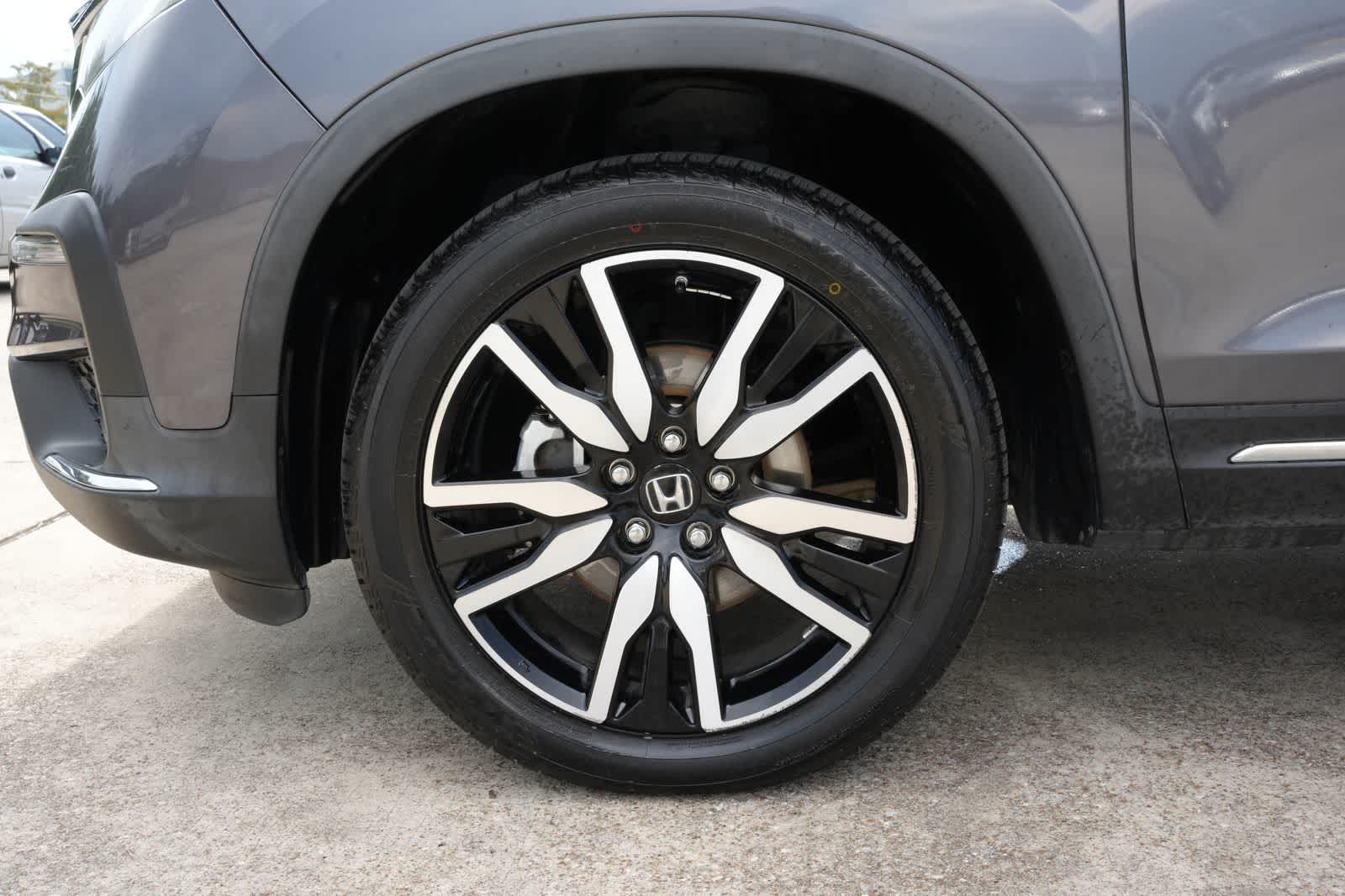 2020 Honda Pilot Touring 8-Passenger