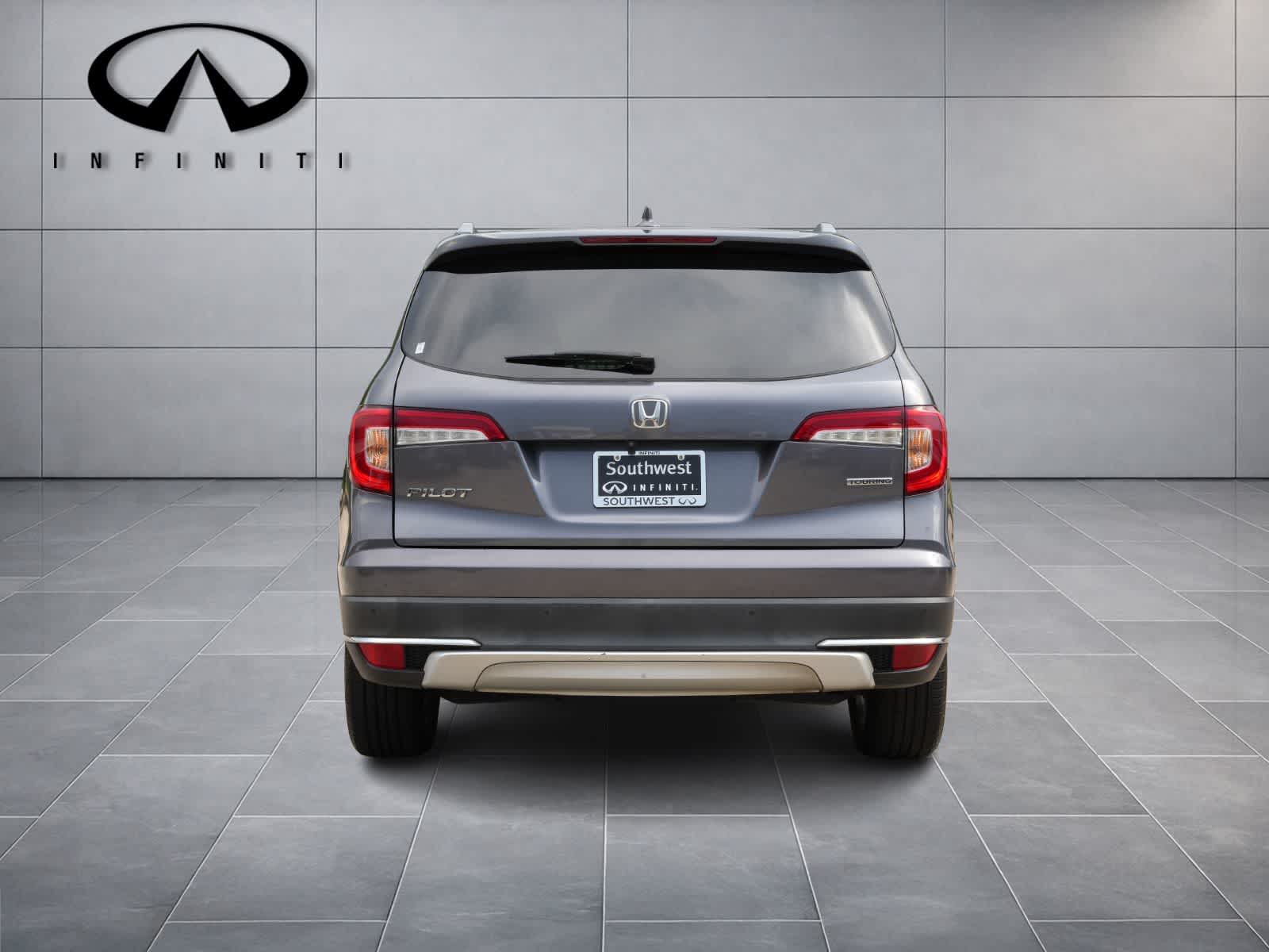 2020 Honda Pilot Touring 8-Passenger