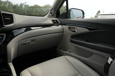 2020 Honda Pilot Touring 8-Passenger