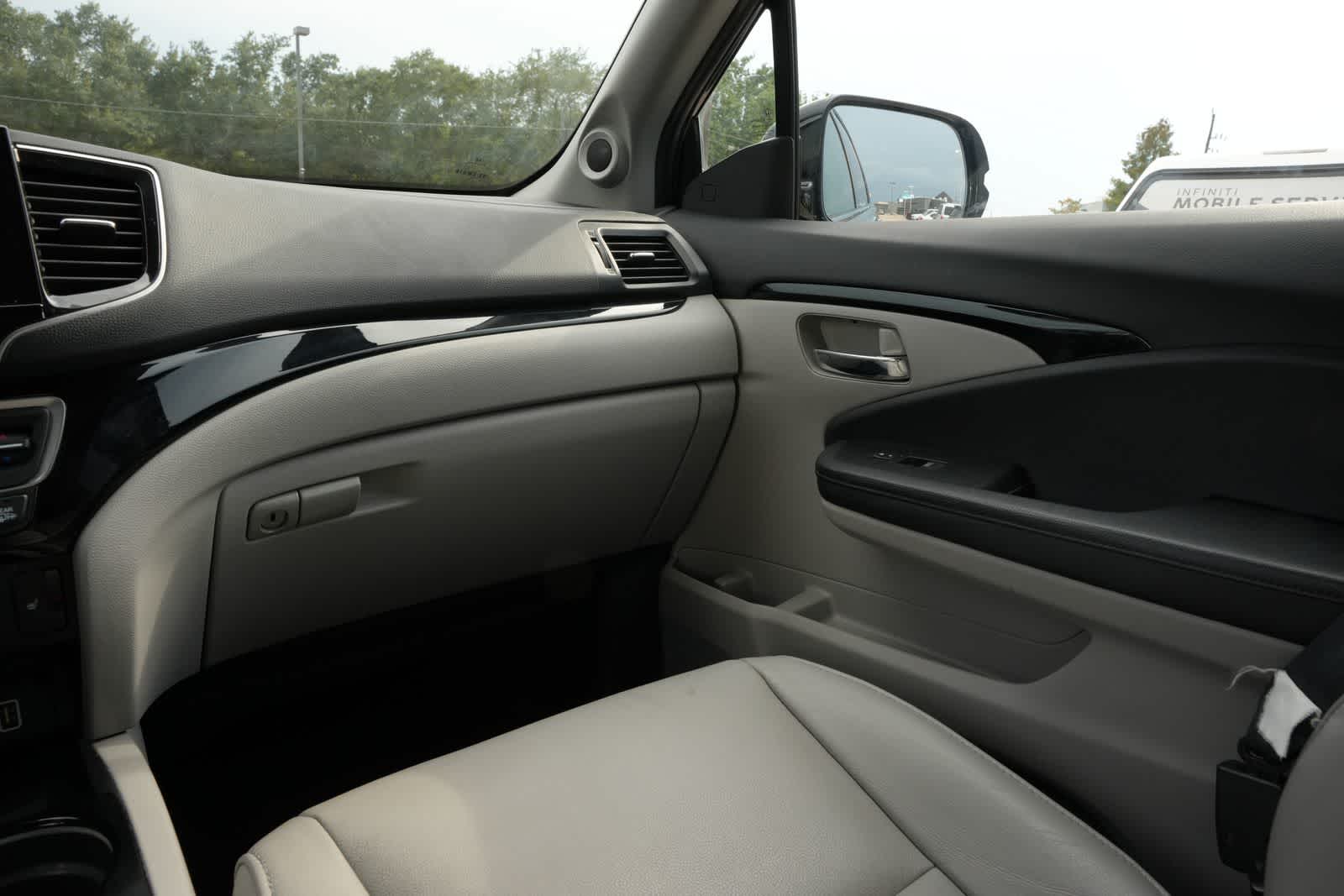 2020 Honda Pilot Touring 8-Passenger