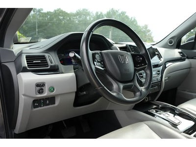 2020 Honda Pilot Touring 8-Passenger